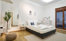 Global Living - Design Apartments I City Center I Balcony I Smart-Tv I Kitchen I Dresden